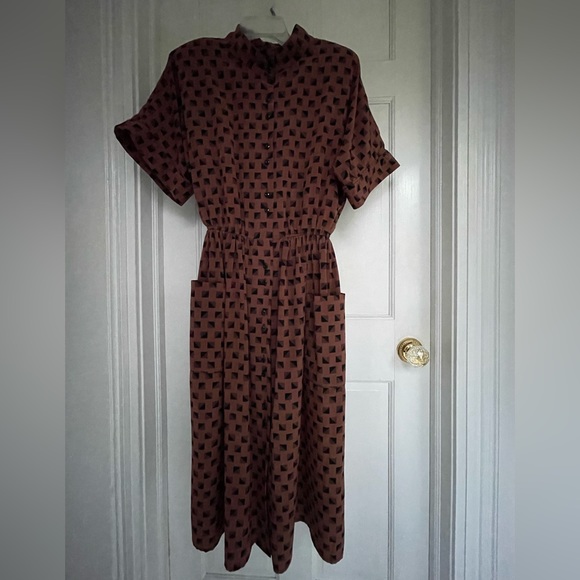 Fun, brown and black patterned vintage dress by Warren Z size 6 - Picture 9 of 9